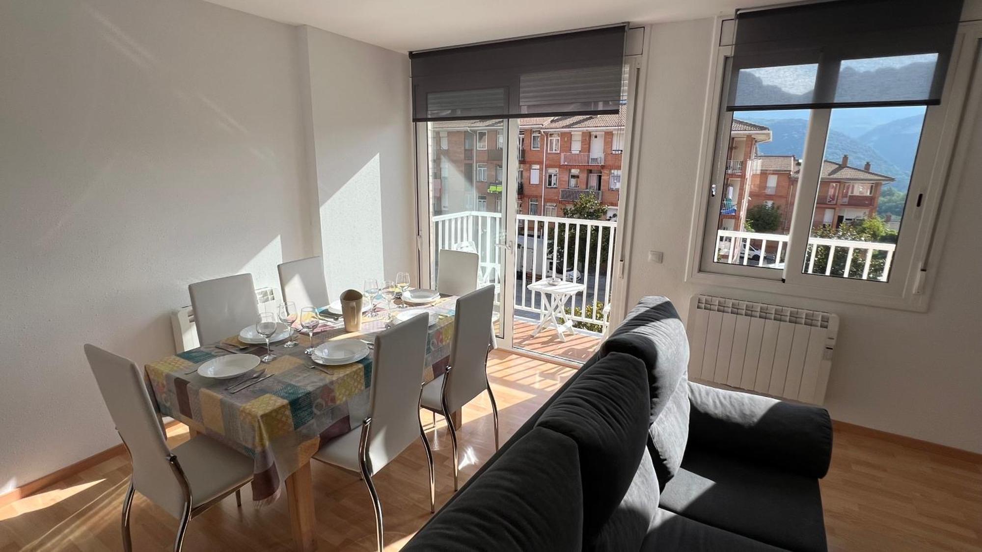 Apartament Acollidor Al Bergueda 6P Sant Jordi de Cercs Buitenkant foto