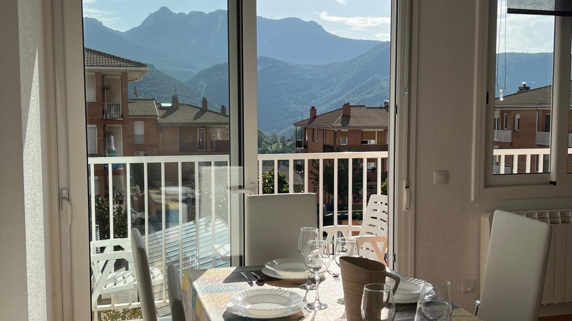 Apartament Acollidor Al Bergueda 6P Sant Jordi de Cercs Buitenkant foto