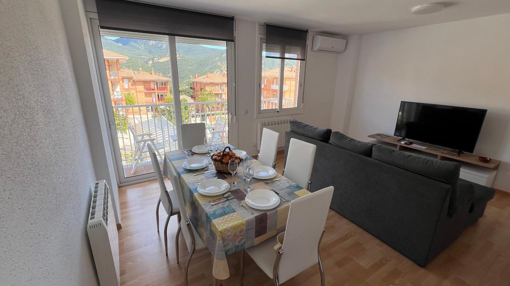 Apartament Acollidor Al Bergueda 6P Sant Jordi de Cercs Buitenkant foto